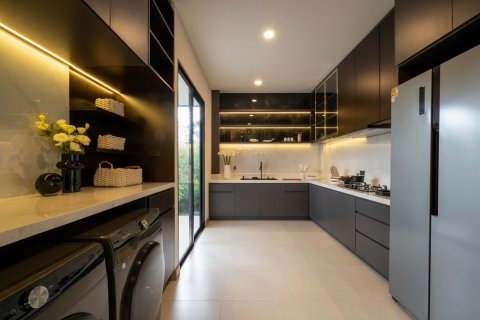 House in Chiang Mai, Thailand 4 bedrooms № 155324 - photo 11