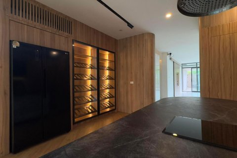 Villa in Chiang Mai, Thailand 5 bedrooms № 155327 - photo 22