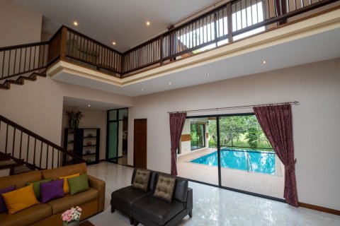 Villa in Chiang Mai, Thailand 5 bedrooms № 155326 - photo 4