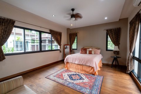 Villa in Chiang Mai, Thailand 5 bedrooms № 155326 - photo 9