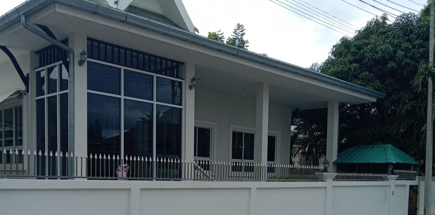 Дом в Хуа Хине, Таиланд с 3 спальнями  № 142072