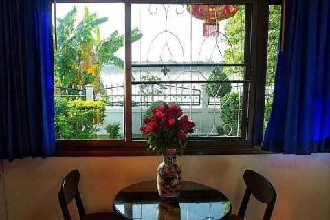 House in Nong Khai, Thailand 7 bedrooms № 142068 - photo 9