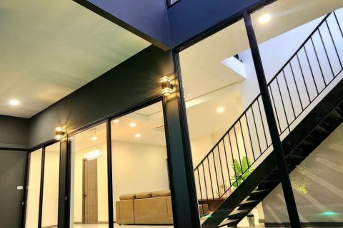 House in Phra Khanong, Bangkok, Thailand 3 bedrooms № 142071 - photo 26