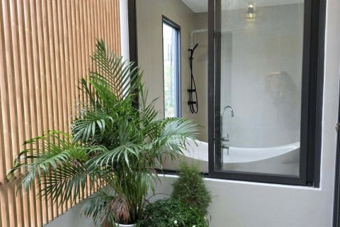 House in Phra Khanong, Bangkok, Thailand 3 bedrooms № 142071 - photo 18