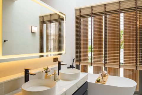 Villa in Rawai, Thailand 4 bedrooms № 70964 - photo 20