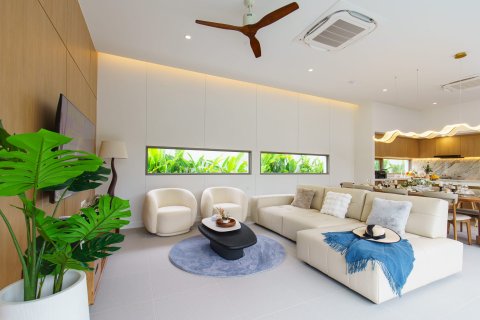 Villa in Rawai, Thailand 4 bedrooms № 70964 - photo 7