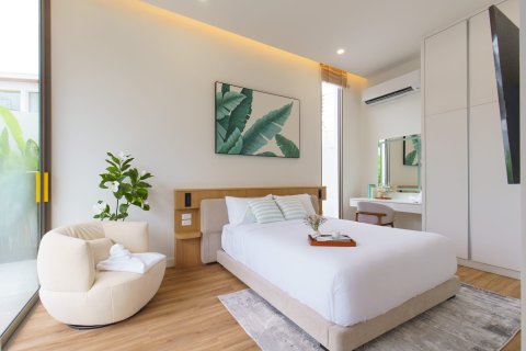 Villa in Rawai, Thailand 4 bedrooms № 70964 - photo 10