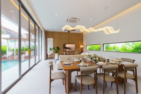 Villa in Rawai, Thailand 4 bedrooms № 70964 - photo 2