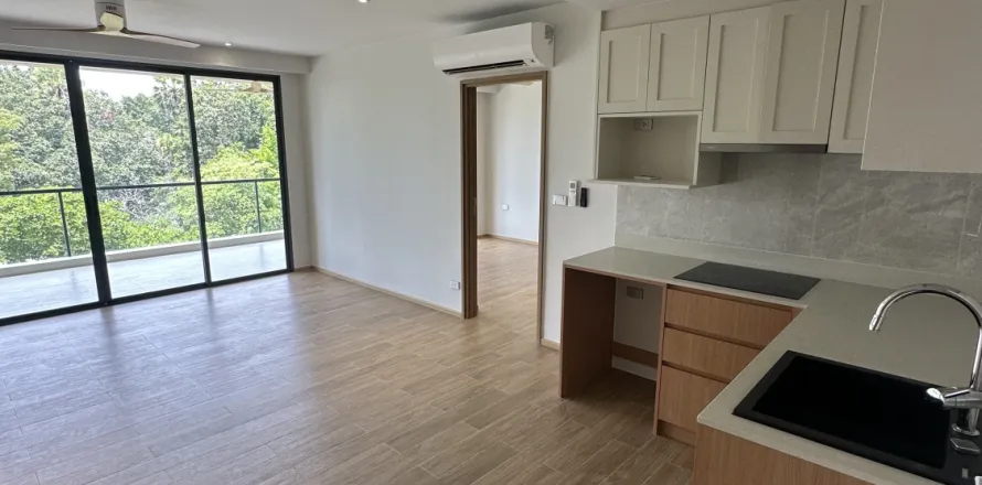 Condo in Phuket, Thailand, 2 bedrooms  № 139428