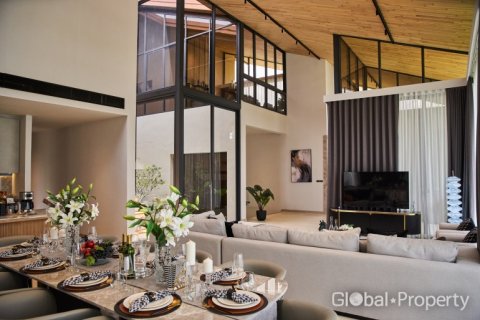 Дом в Паттайе, Таиланд с 4 спальнями № 163986 - фото 3