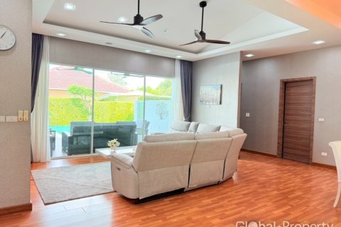 Дом в Паттайе, Таиланд с 5 спальнями № 163989 - фото 15