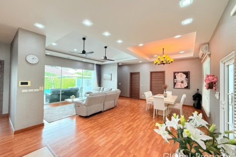 Дом в Паттайе, Таиланд с 5 спальнями № 163989 - фото 13