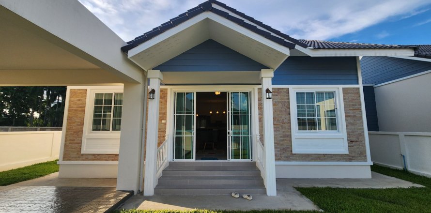 House in Mae Rim, Thailand 3 bedrooms № 148228