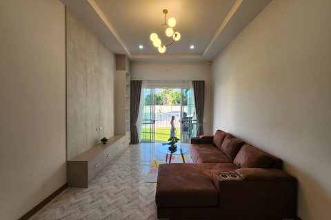 House in Mae Rim, Thailand 3 bedrooms № 148228 - photo 9