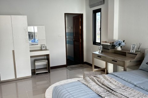 Villa in Phuket, Thailand 5 bedrooms № 161728 - photo 3