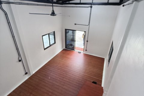 House in Ban Chang, Thailand 7 bedrooms № 161731 - photo 2