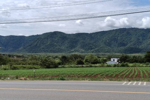 Terrain à Pak Chong, Thaïlande 4 m2 № 161726 - photo 5