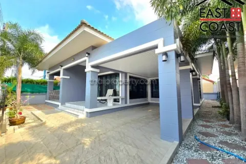 Casa de 3 dormitorios en Pattaya, Tailandia № 213582 - foto 3