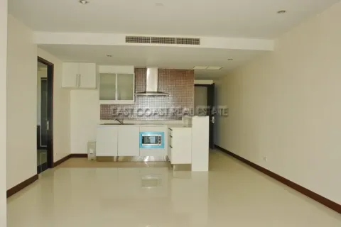 Condominio de 2 dormitorios en Jomtien Beach, Pattaya, Tailandia № 213581 - foto 5