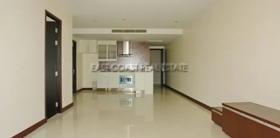Condominio de 2 dormitorios en Jomtien Beach, Pattaya, Tailandia № 213581