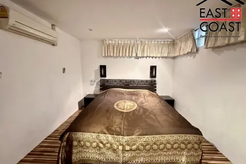 Condominio de 2 dormitorios en Pattaya, Tailandia № 213578 - foto 8