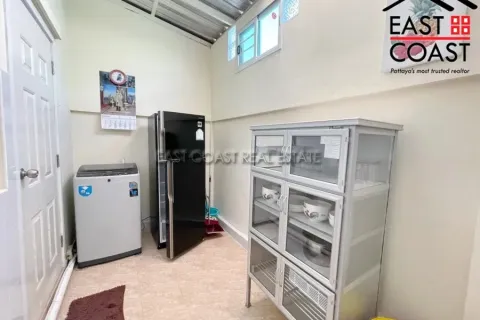 Casa de 2 dormitorios en Pattaya, Tailandia № 213580 - foto 6