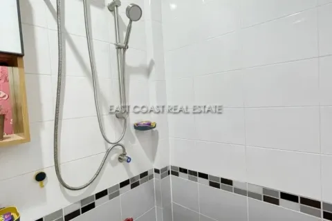 Casa de 2 dormitorios en Pattaya, Tailandia № 213580 - foto 12