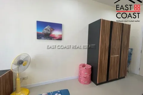 Casa de 2 dormitorios en Pattaya, Tailandia № 213580 - foto 10