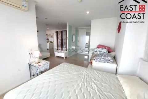 Estudio en el condominio en Jomtien Beach, Pattaya, Tailandia № 213579 - foto 13