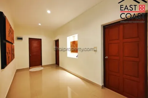 Condominio de 2 dormitorios en Pattaya, Tailandia № 213584 - foto 20