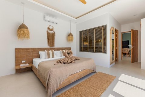 Villa in Ko Samui, Thailand 3 bedrooms № 135745 - photo 10