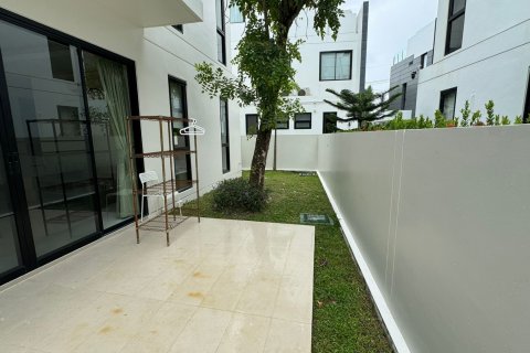 Villa in Phuket, Thailand 5 bedrooms № 135743 - photo 5