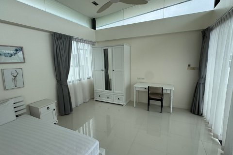 Villa in Phuket, Thailand 5 bedrooms № 135743 - photo 27
