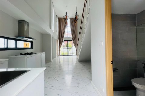 House in Chiang Mai, Thailand 5 bedrooms № 121864 - photo 13
