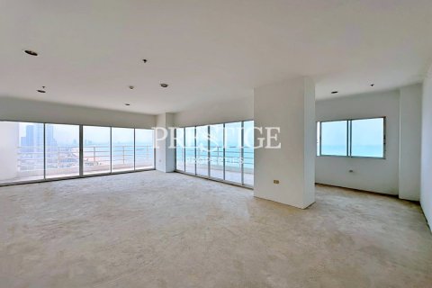 Condo in Pattaya, Thailand, 3 bedrooms  № 197613