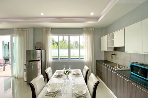 Haus in Pattaya, Thailand 5 Schlafzimmer № 223061 - Foto 5