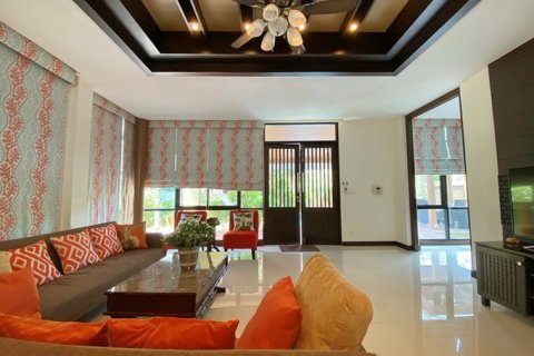 Haus in Pattaya, Thailand 4 Schlafzimmer № 223060 - Foto 4