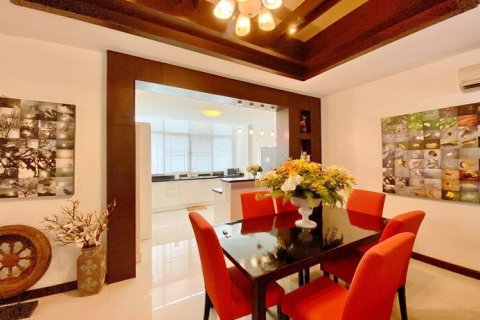 Haus in Pattaya, Thailand 4 Schlafzimmer № 223060 - Foto 7