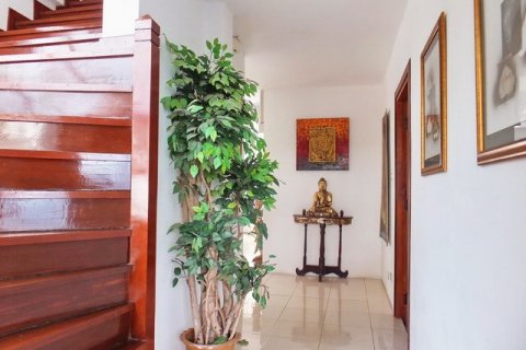 Haus auf Jomtien Beach, Pattaya, Thailand 3 Schlafzimmer № 223064 - Foto 8