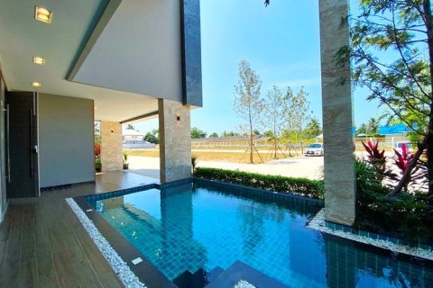 Haus in Pattaya, Thailand 3 Schlafzimmer № 223063 - Foto 26