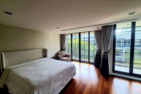 Maison à Watthana, Bangkok, Thaïlande 4 chambres № 173480 - photo 4