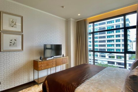 Condo in Watthana, Bangkok, Thailand, 2 bedrooms  № 173481 - photo 10