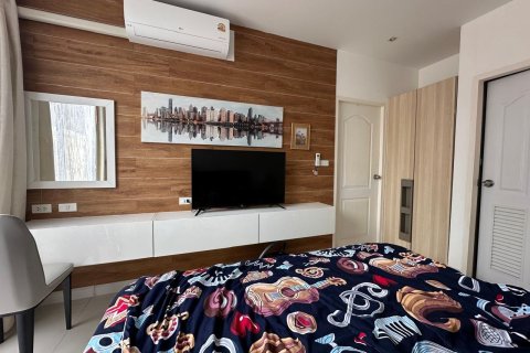 Studio in the Condo in Phuket, Thailand  № 173483 - photo 4