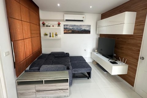 Studio in the Condo in Phuket, Thailand  № 173483 - photo 3