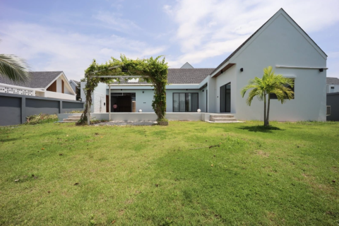 Villa à Pattaya, Thaïlande 4 chambres № 173478 - photo 22