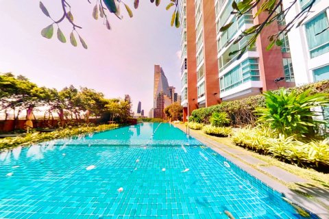 Condo in Bangkok, Thailand, 2 bedrooms  № 180753 - photo 25