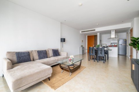Condo in Bangkok, Thailand, 2 bedrooms  № 180753 - photo 9