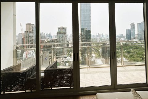 Penthouse in Bangkok, Thailand 3 bedrooms № 180751 - photo 30