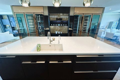 Penthouse in Bangkok, Thailand 3 bedrooms № 180751 - photo 9
