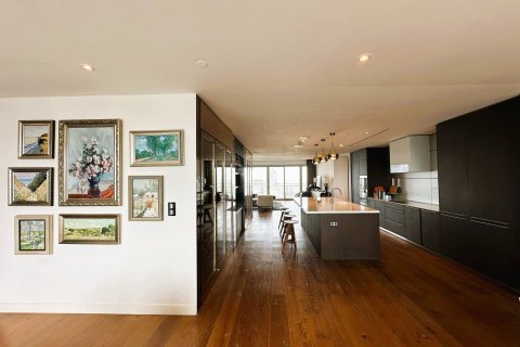 Penthouse in Bangkok, Thailand 3 bedrooms № 180751 - photo 12